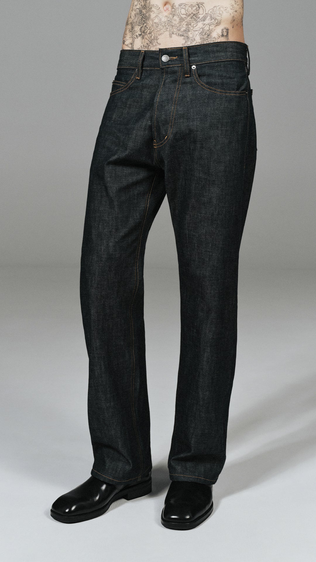 Straight Jean image 4